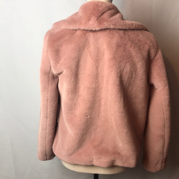 NWT 1.STATE WOM SZ SM/XS BLUSH FAUX FUR JACKET - Picture 4 of 9